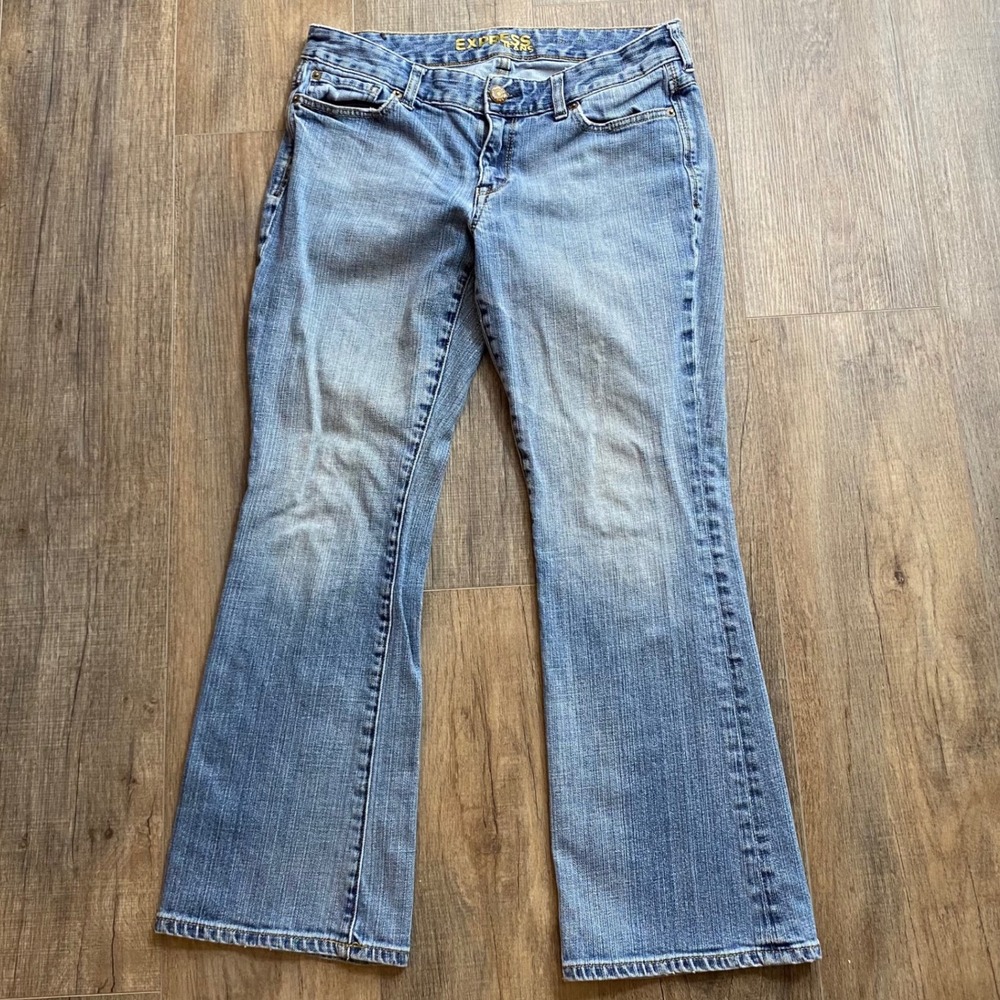 Express Jeans Womens 10S Blue Medium Wash Bootcut Embroidered Pockets Denim